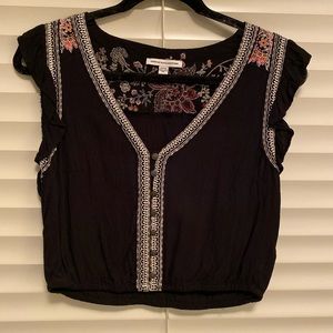 American Eagle Embroidered crop top, size S